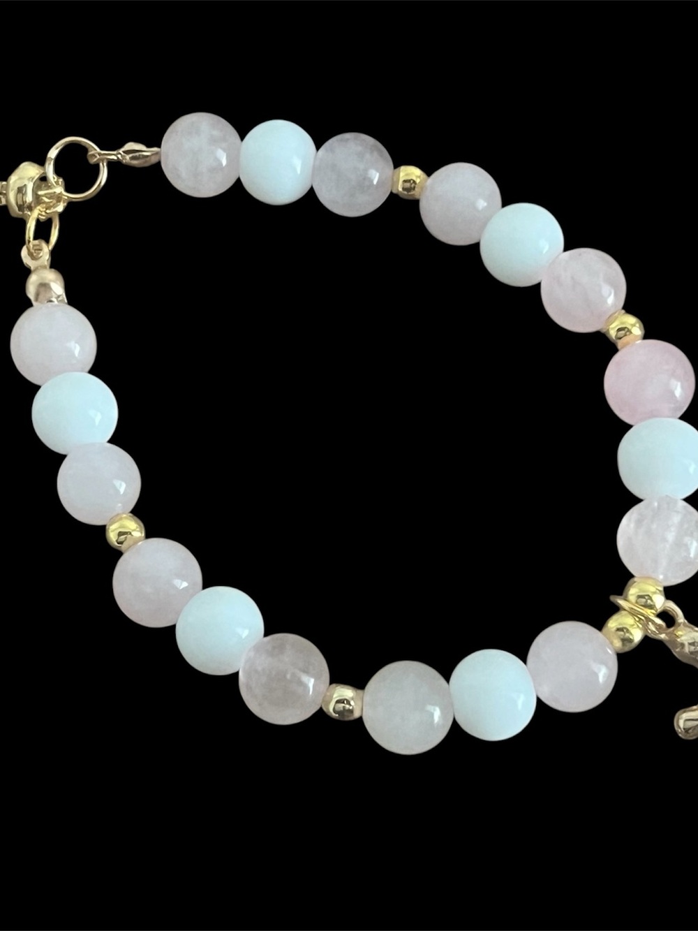 Gold-Accent Pastel Beaded Bracelet in Pink & Light Blue